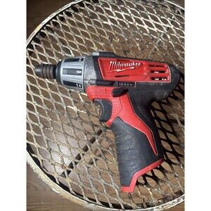 Milwaukee M12 Cordless 12V 1/4" Hex Screwdriver Driver 2401-20 (Tool Only)